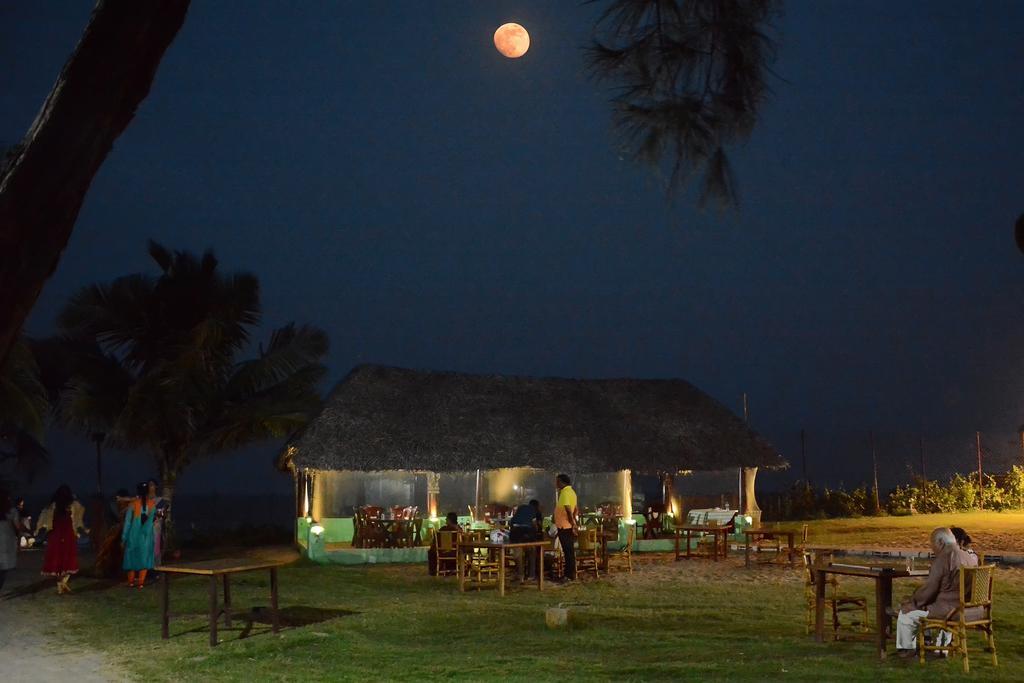 מהבליפורם Sea Breeze Beach Resort מראה חיצוני תמונה