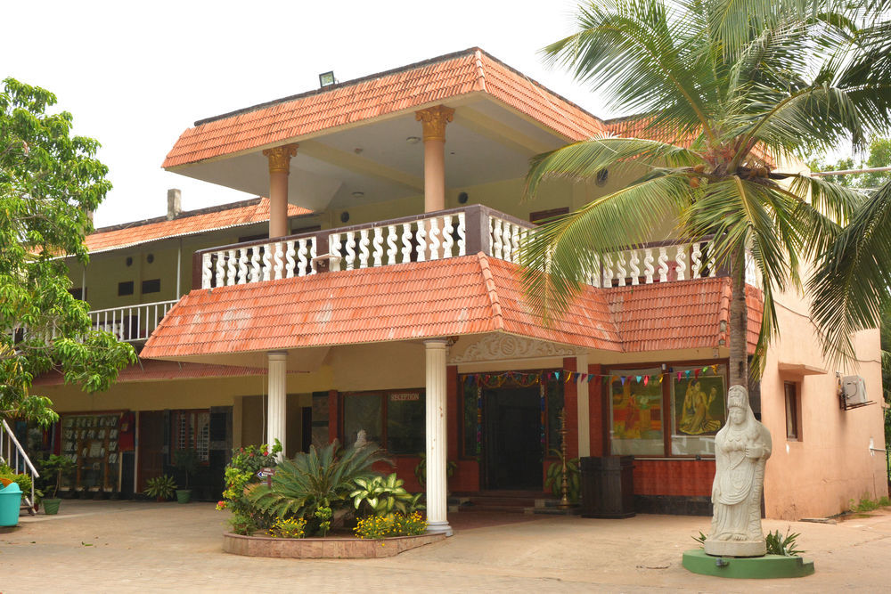 מהבליפורם Sea Breeze Beach Resort מראה חיצוני תמונה